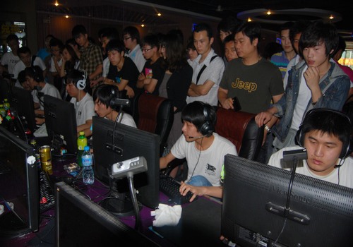 BLAST春季小组赛：立竿见影！Vitality2：1战胜G2斩获春季决赛名额