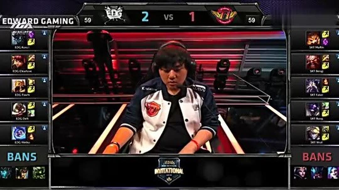 资讯今晚，离钻石只有一步之遥。玩了八个赛季